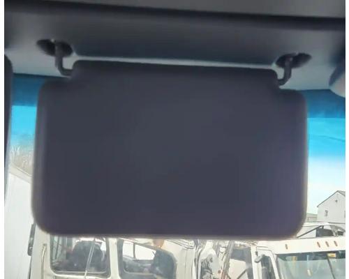  Peterbilt 579 Visor #