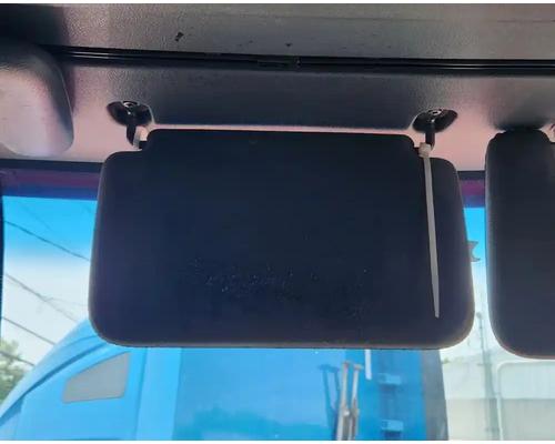  Peterbilt 579 Visor #