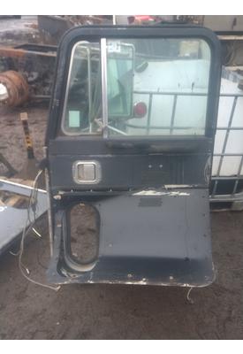 PETERBILT  Door Assembly, Front