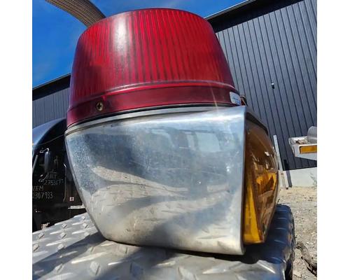 pierce-arrow-xt-tail-lamp #1449480