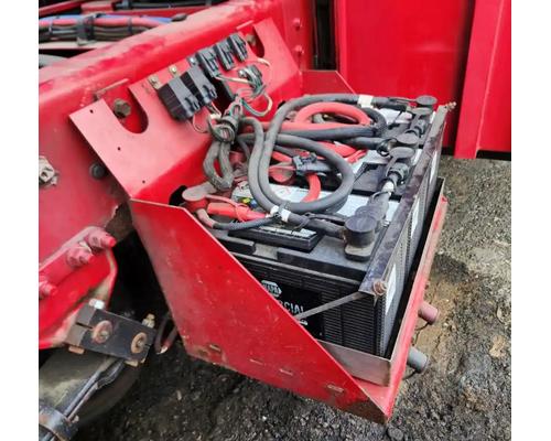 pierce-saber-battery-box #1432943