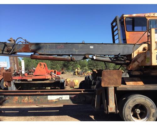 1995 PRECISION HUSKY XL235 BOOM-MAIN (LOADER)