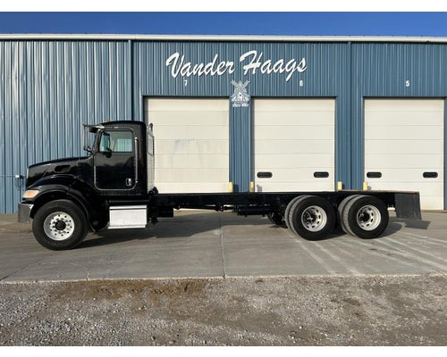2005 Peterbilt 335 Truck For Sale by Vander Haags Inc KC