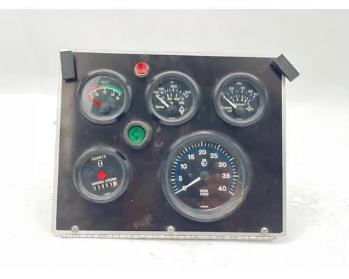 seagrave-truck-tractor-instrument-cluster #1435984