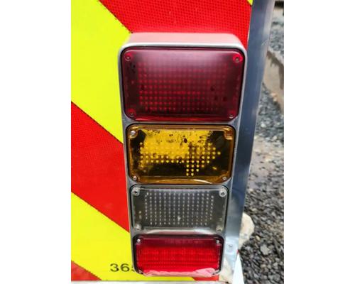 spartan-gladiator-tail-lamp #1357608