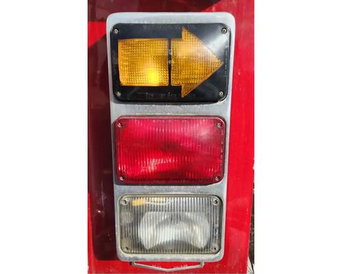 spartan-gladiator-tail-lamp #1442541