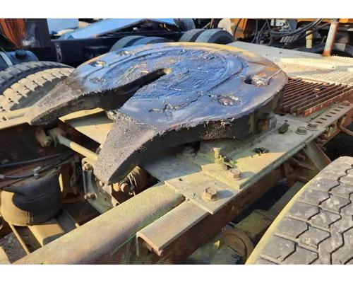 stationary-simplex-fifth-wheel #1436845