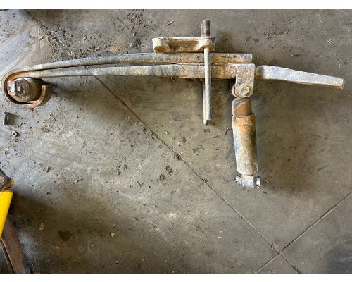 2000 STERLING TRUCK A9500 series Air Spring For Sale in Box Elder, SD – Hatch Trucking & Salvage Parts LLC