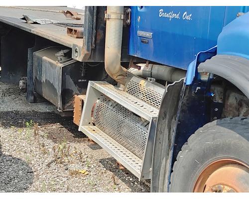 STERLING A9500 SERIES Dismantled Vehicles