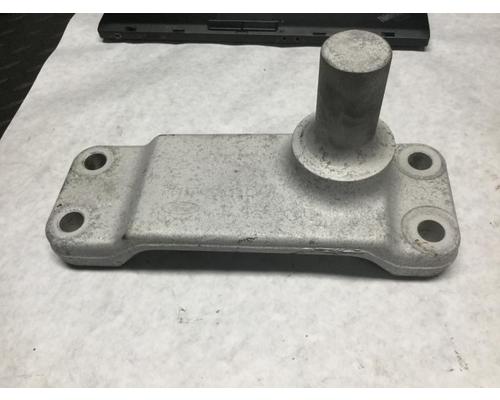 STERLING A9500 SERIES Engine Mounts