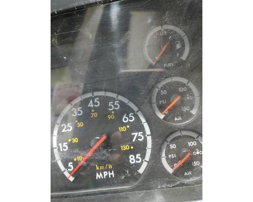 STERLING A9500 SERIES Instrument Cluster