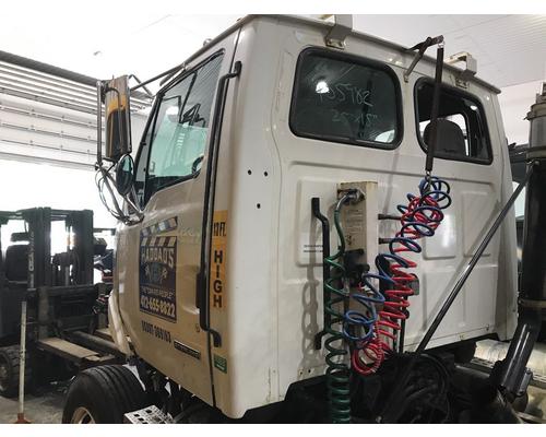  Sterling A9500 Cab #