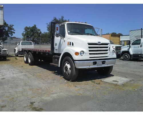 STERLING L7500 SERIES Complete Vehicle