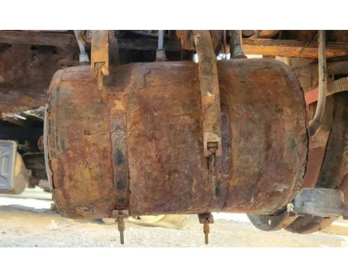 Sterling L7500 Air Tank # Sterling L7500 Air Tank #