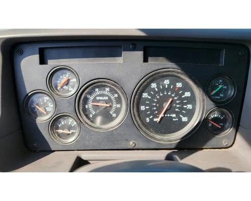  Sterling L7500 Instrument Cluster #