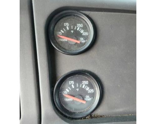  Sterling L7500 Instrument Cluster #