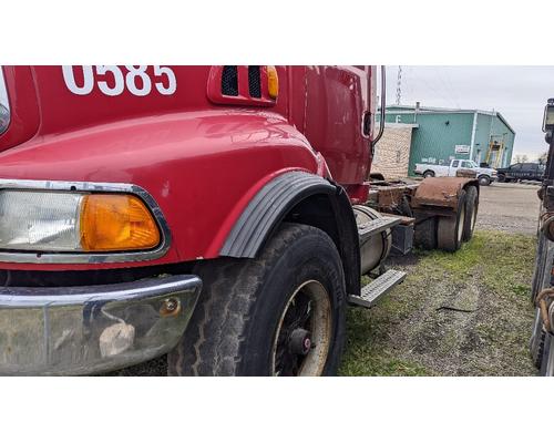 STERLING L9500 SERIES Parts Vehicles