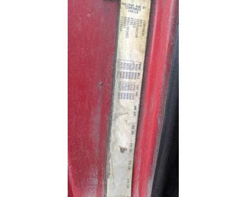 STERLING L9500 SERIES Parts Vehicles