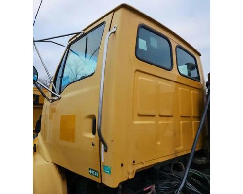 sterling-l9500-cab #1375327