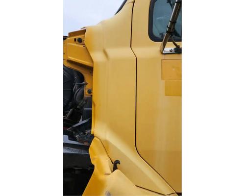 Sterling L9500 Cowl # Sterling L9500 Cowl #
