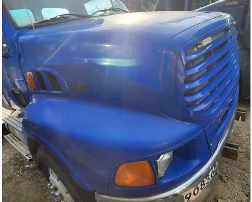  Sterling L9500 Hood #