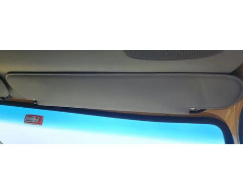  Sterling L9500 Visor #