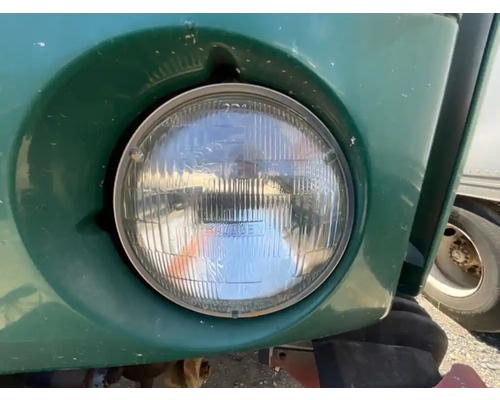 sterling-sc8000-cargo-headlamp-assembly #1431170