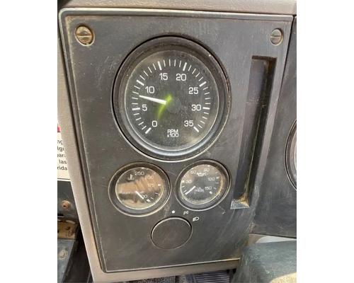 sterling-sc8000-cargo-instrument-cluster #1431184
