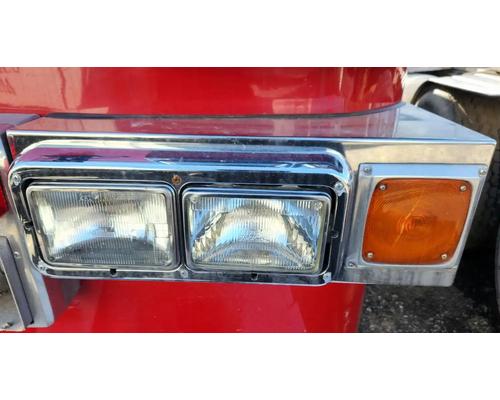 sutphen-fire-truck-headlamp-assembly #1377797