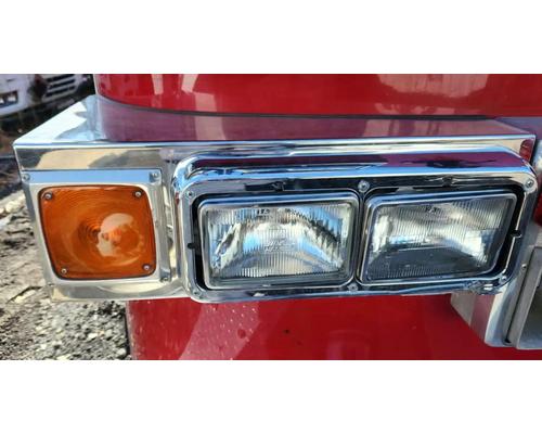 sutphen-fire-truck-headlamp-assembly #1377799