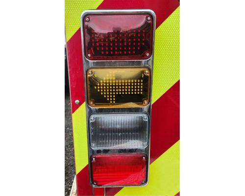 sutphen-fire-truck-tail-lamp #1448716