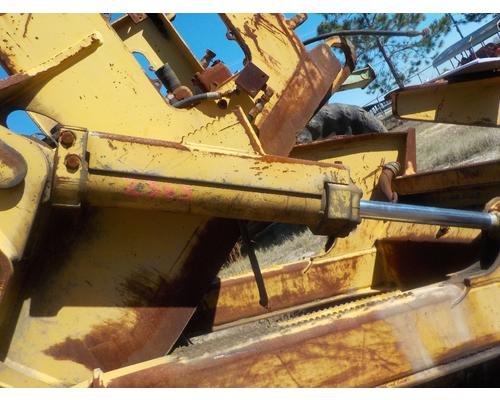 1900 TIGERCAT 630B CYLINDER (BLADE) For Sale by G & W Equipment