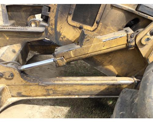 1900 TIGERCAT 630B CYLINDER (BLADE) For Sale by G & W Equipment