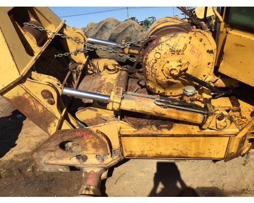 1900 TIGERCAT 630B CYLINDER (GRAPPLE BOOM)