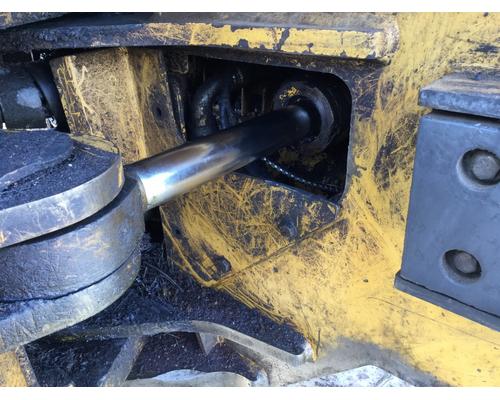 1900 TIGERCAT 630B CYLINDER (STEER)