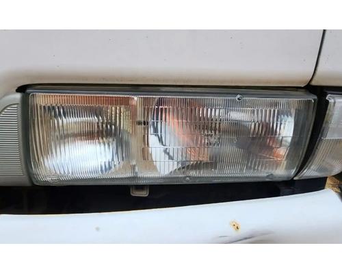 ud-nissan-ud1800cs-headlamp-assembly #1351082