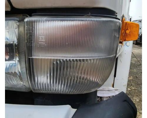 ud-nissan-ud1800cs-headlamp-assembly #1351084
