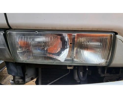 UD/Nissan UD1800CS Headlamp Assembly # UD/Nissan UD1800CS Headlamp Assembly #