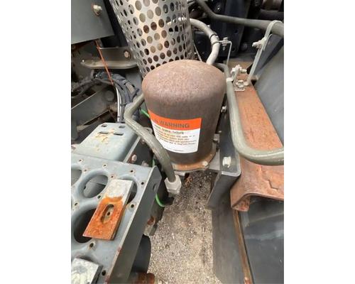  UD/Nissan UD3300 Air Dryer #