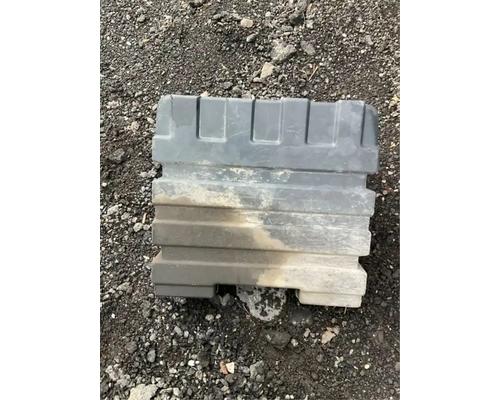 ud-nissan-ud3300-battery-box #1337756