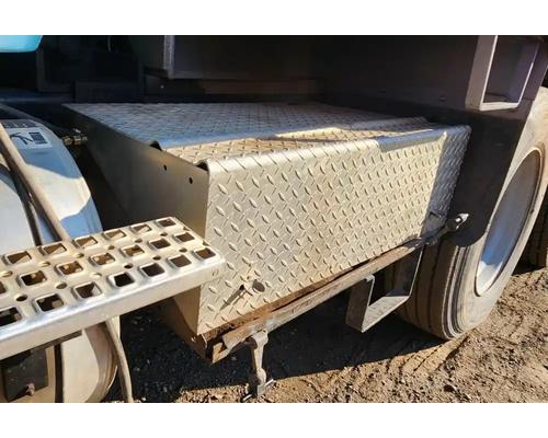 volvowhitegmc-autocar-acl64-battery-box #1360330
