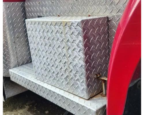 volvowhitegmc-wcs-battery-box #1353446