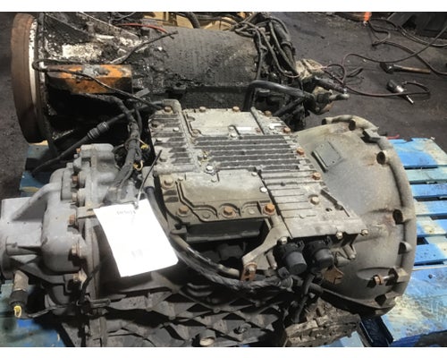 VOLVO ATO2612D Transmission Assembly