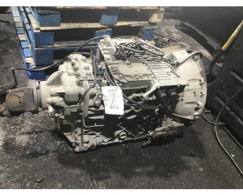 VOLVO ATO2612D Transmission Assembly