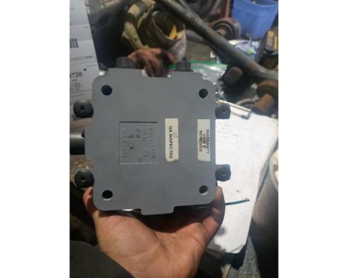 VOLVO D-13 Cab Control Module ECM