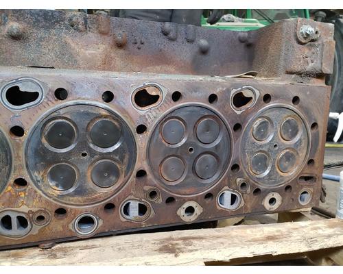 VOLVO D-13 Cylinder Head