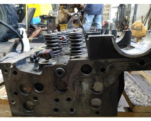 VOLVO D-13 Cylinder Head