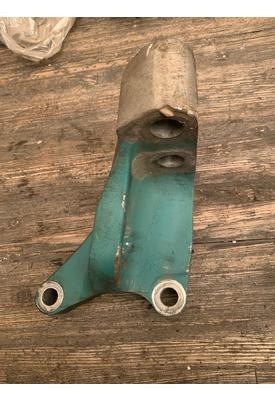 VOLVO D-13 Engine Mounts