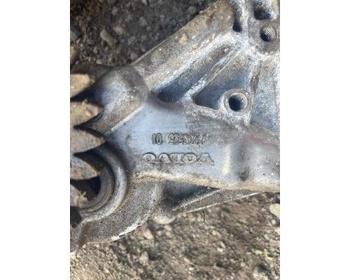 VOLVO D-13 Oil PumpPick Up Tube