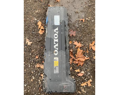 VOLVO D-13 Valve Cover